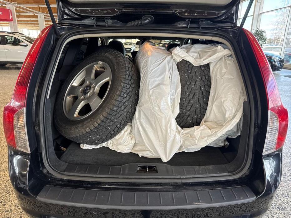 VOLVO V50 2012