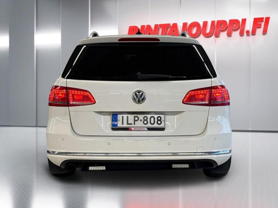 VOLKSWAGEN Passat 2014