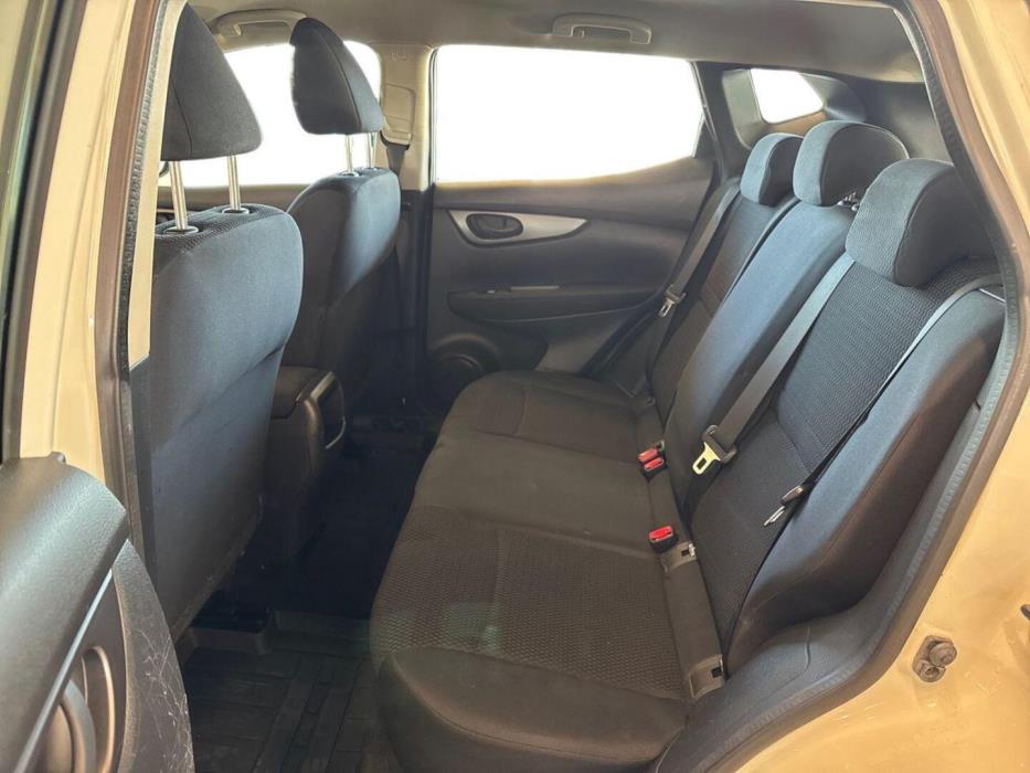 NISSAN Qashqai 2014