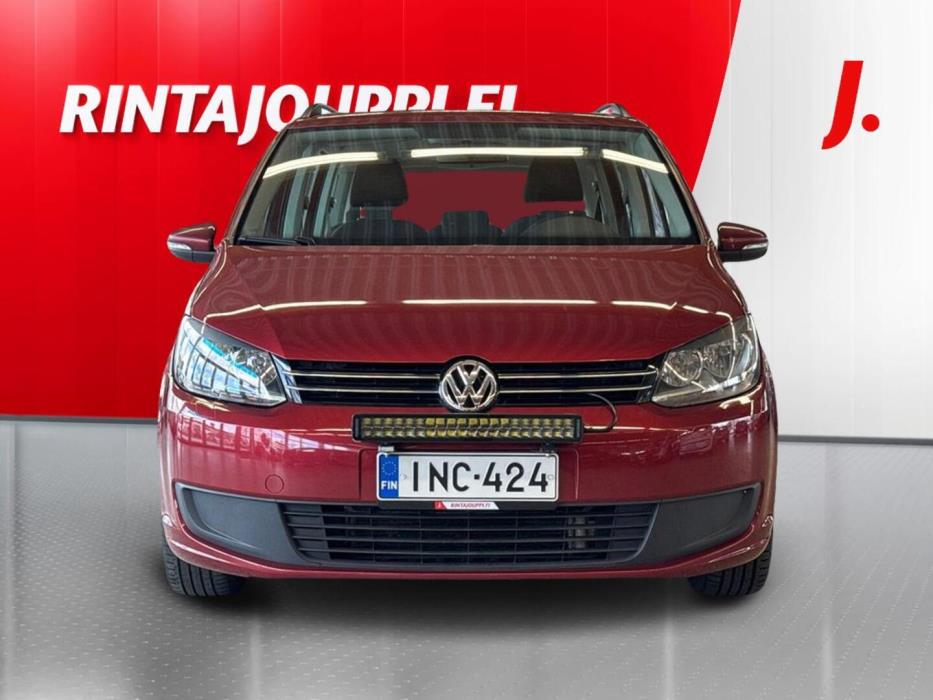 VOLKSWAGEN Touran 2014