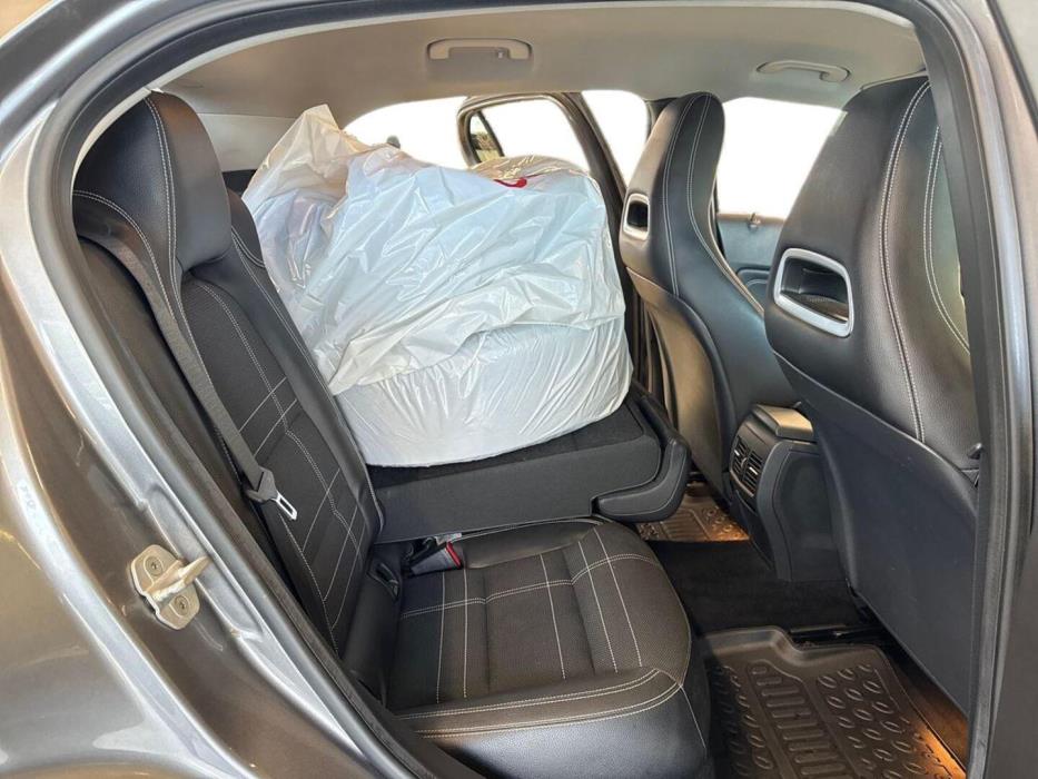 MERCEDES-BENZ GLA 2015