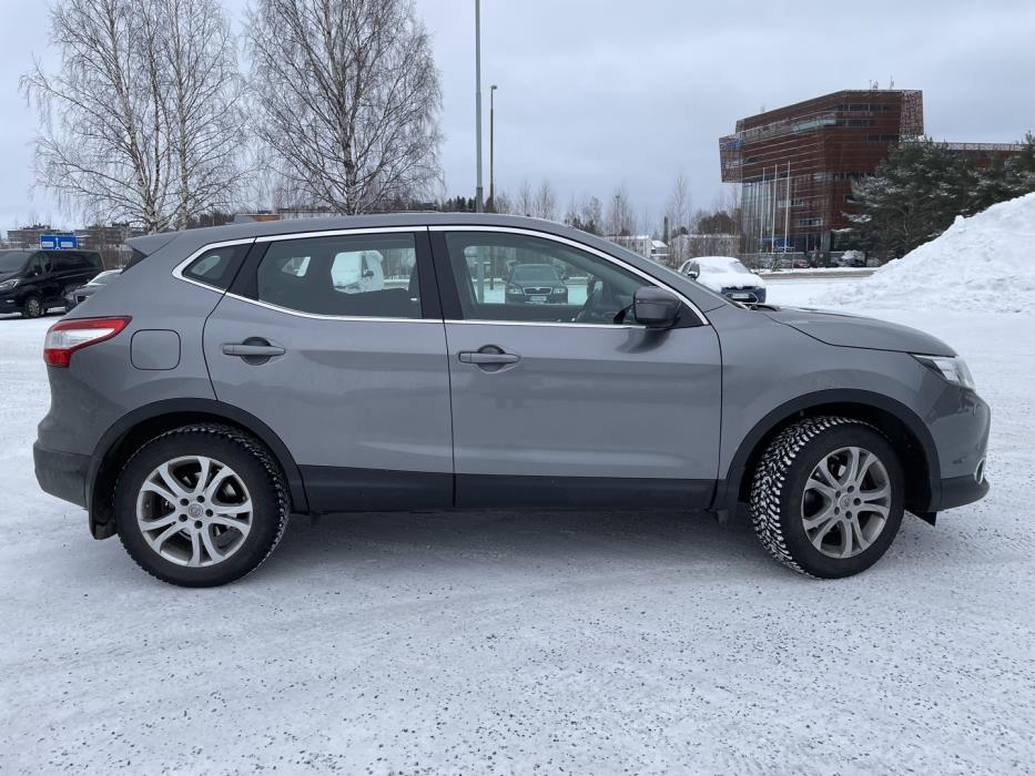 NISSAN Qashqai 2017