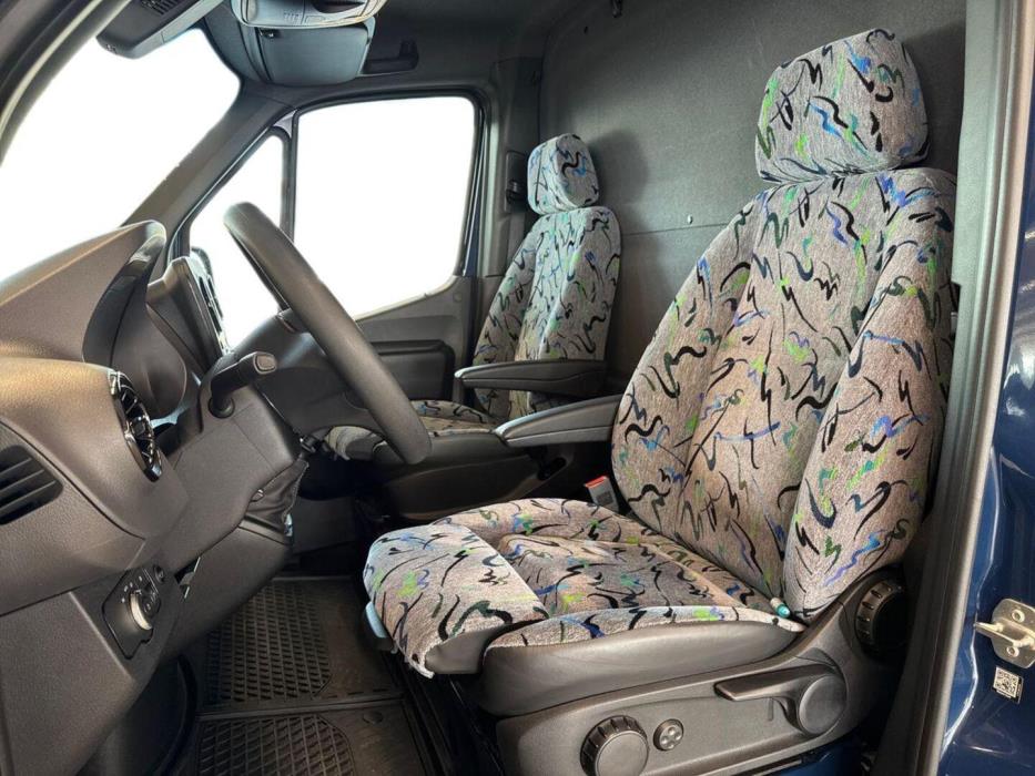 MERCEDES-BENZ Sprinter 2022
