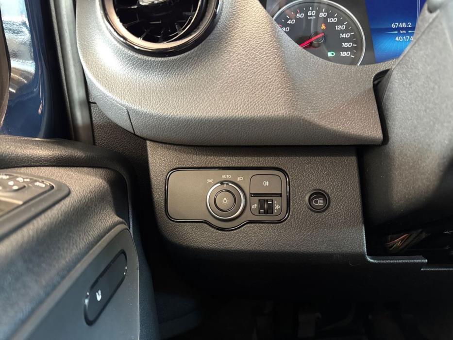 MERCEDES-BENZ Sprinter 2022
