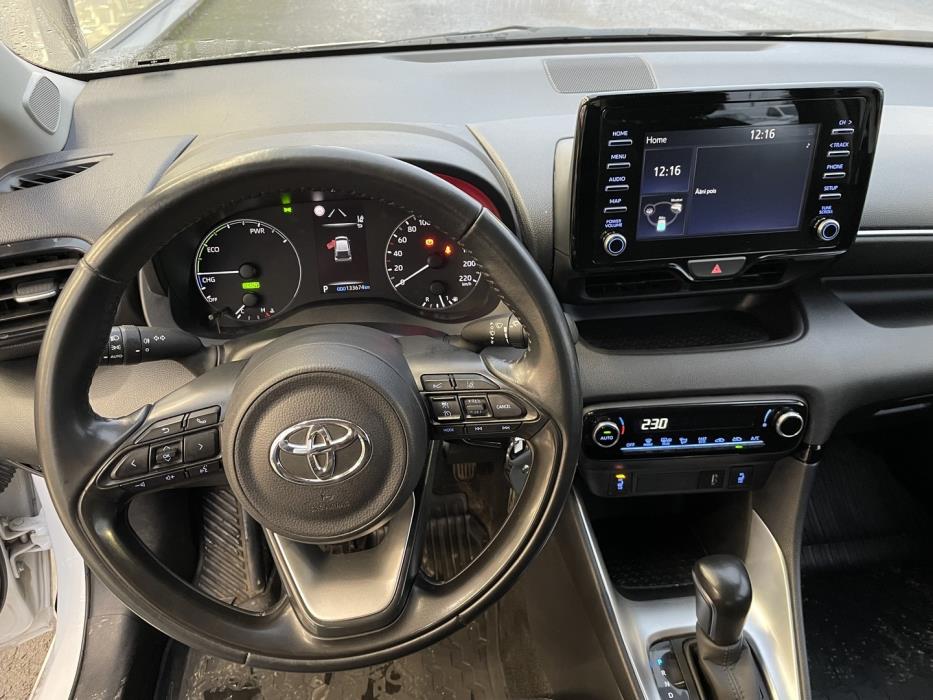 TOYOTA Yaris 2022
