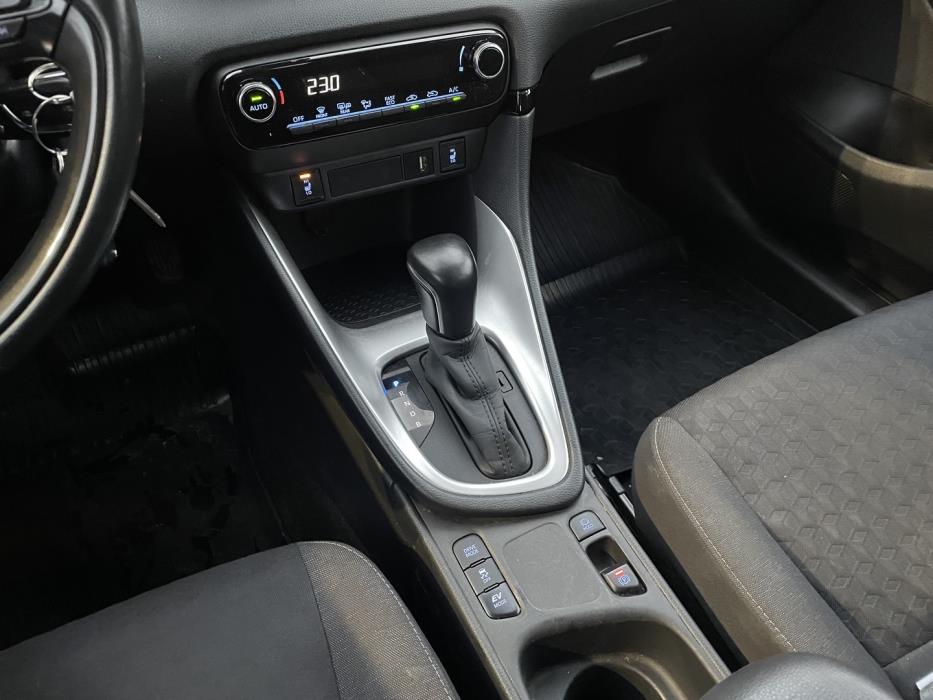 TOYOTA Yaris 2022