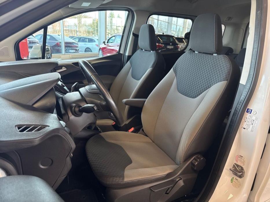 FORD Tourneo Courier 2020