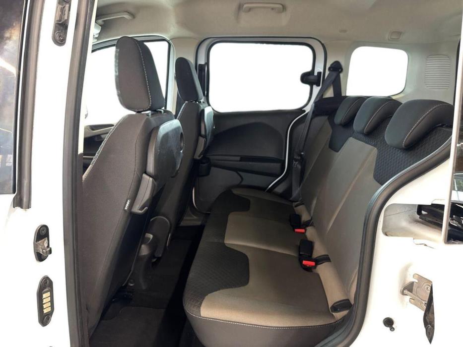 FORD Tourneo Courier 2020