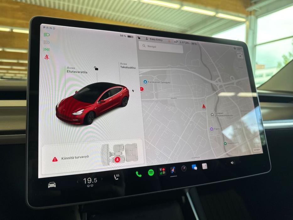 TESLA Model 3 2019