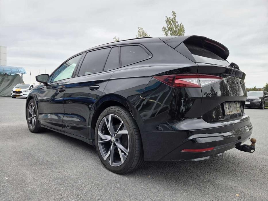 SKODA Enyaq 2023