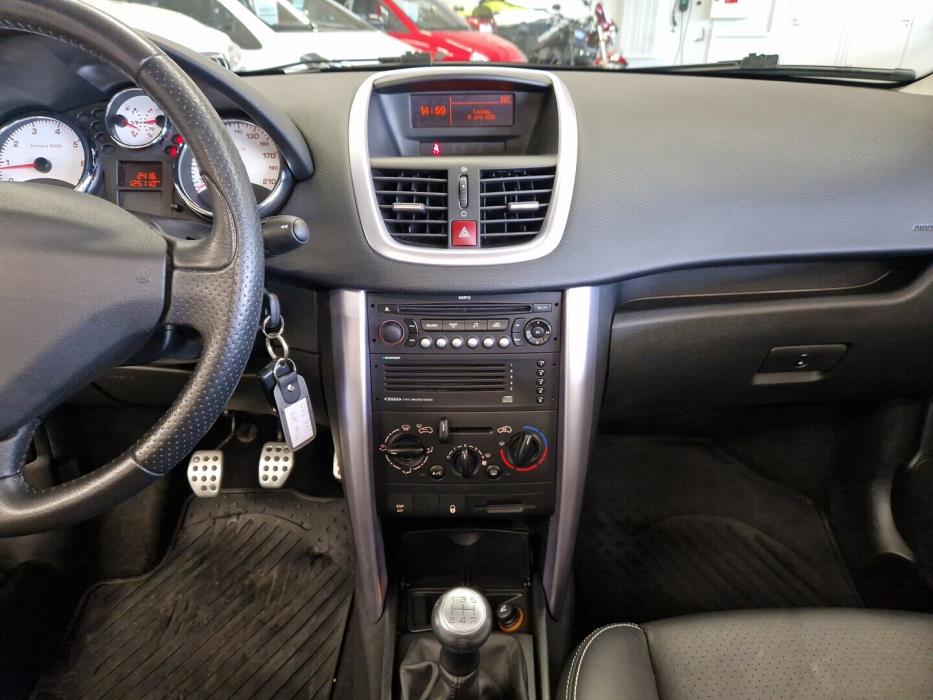 PEUGEOT 207 2008