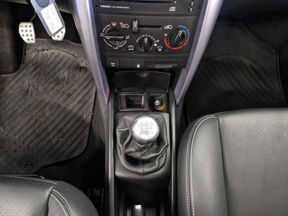 PEUGEOT 207 2008