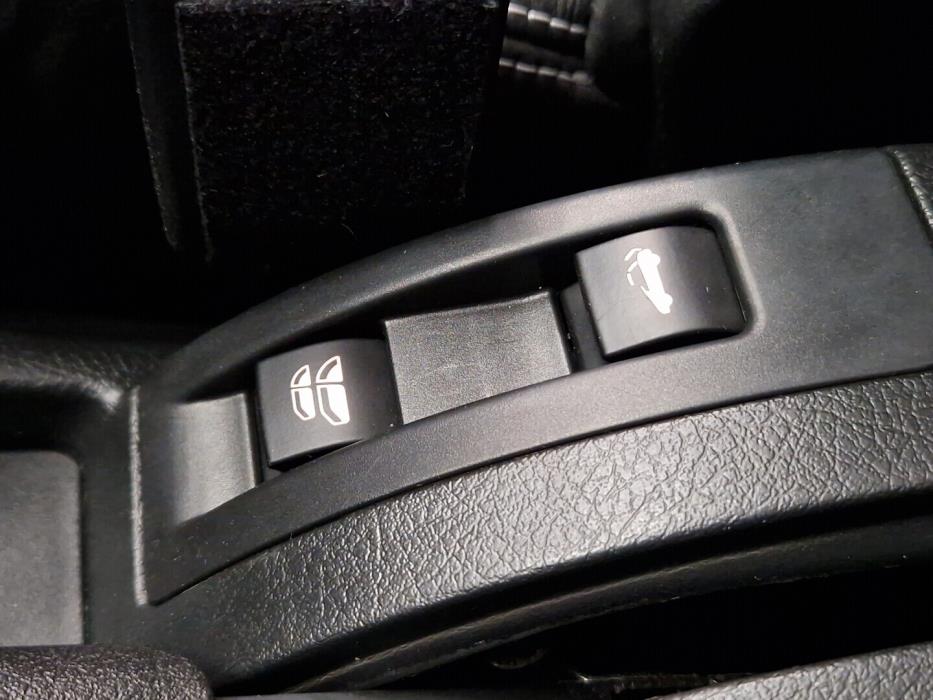 PEUGEOT 207 2008