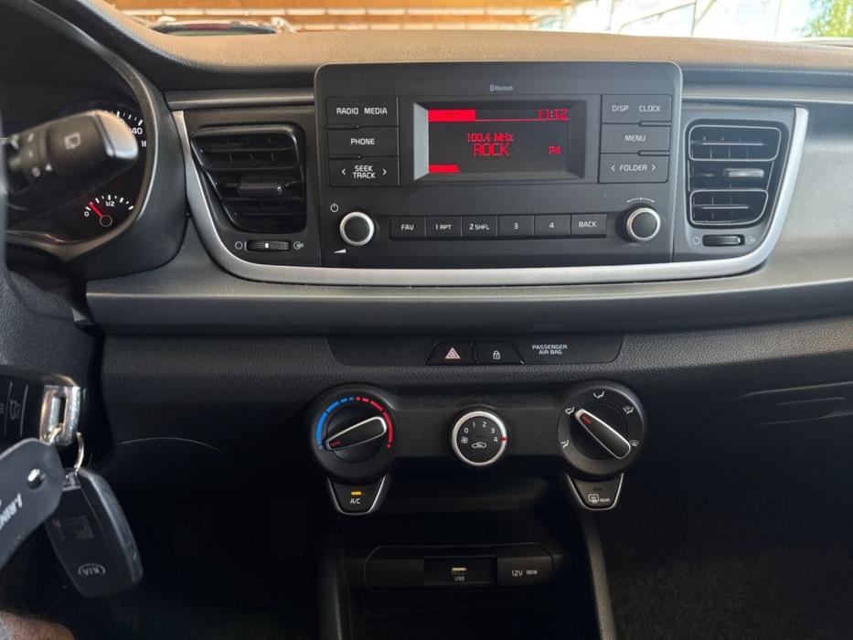 KIA Rio 2021