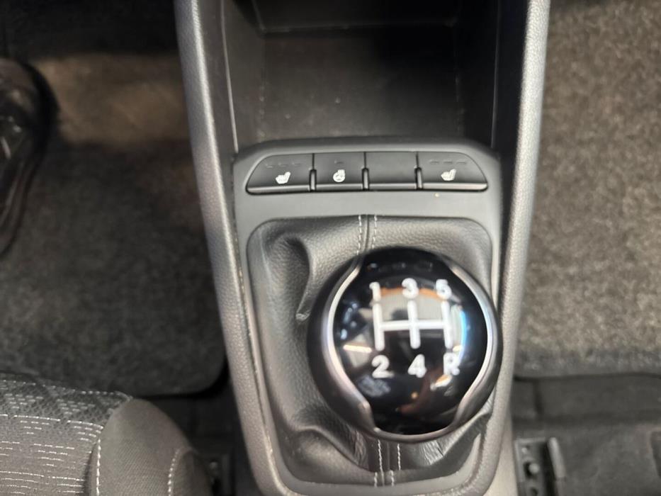 KIA Rio 2021