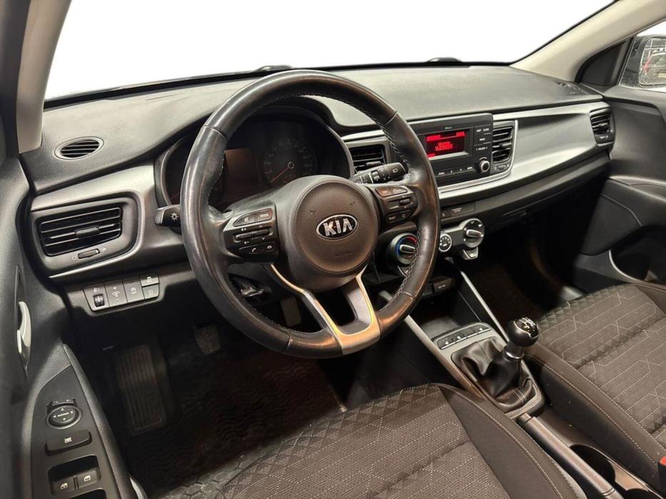 KIA Rio 2021