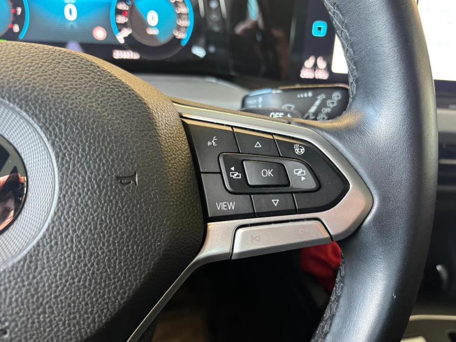 VOLKSWAGEN Golf 2020