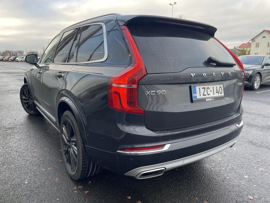 VOLVO XC90 2019
