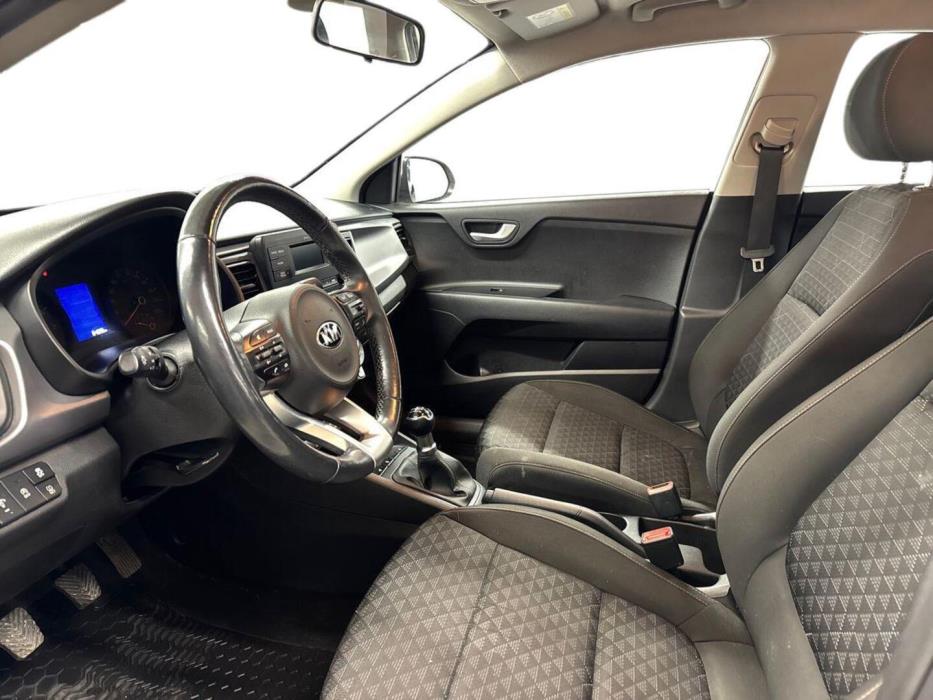 KIA Rio 2021