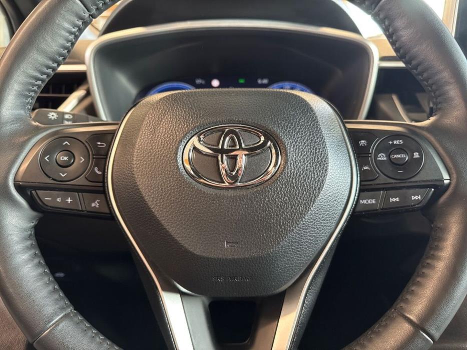 TOYOTA Corolla Cross 2024