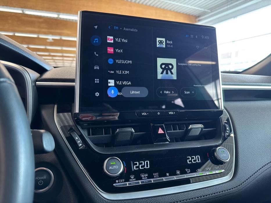TOYOTA Corolla Cross 2024
