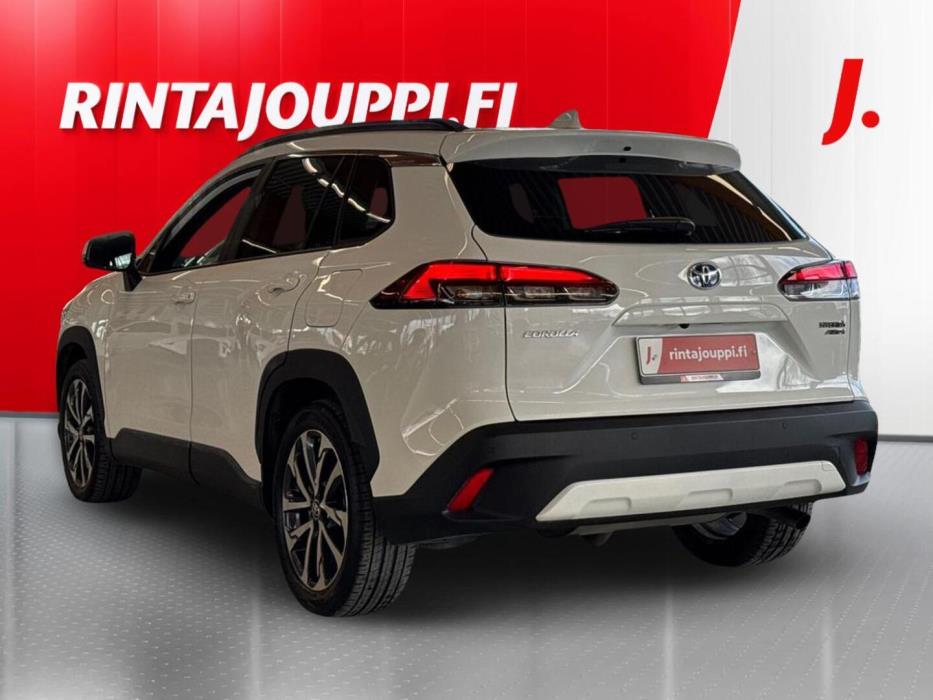 TOYOTA Corolla Cross 2024