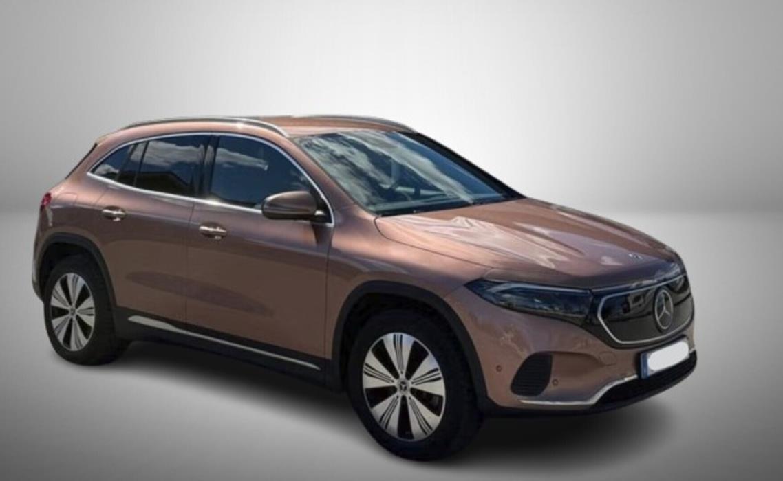 MERCEDES-BENZ EQA 2024