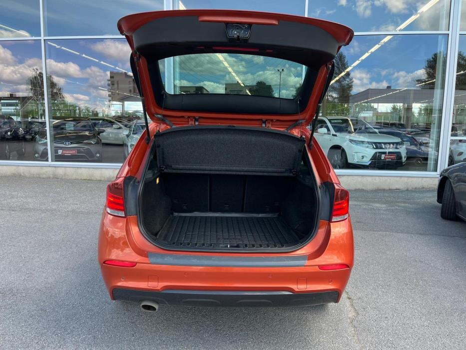 BMW X1 2012