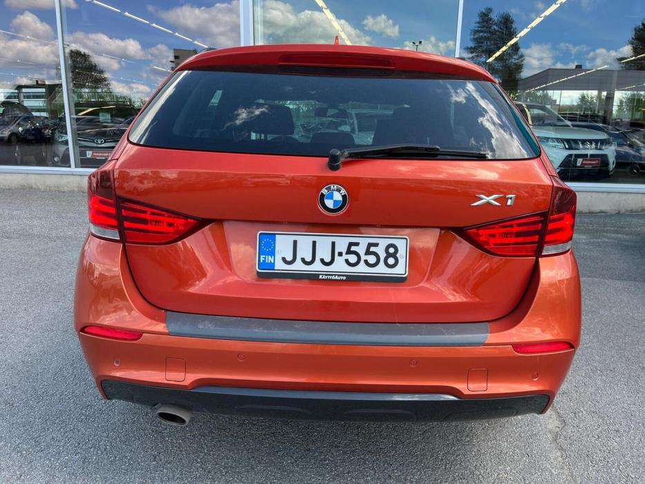 BMW X1 2012