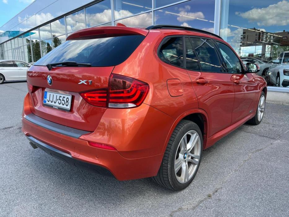 BMW X1 2012