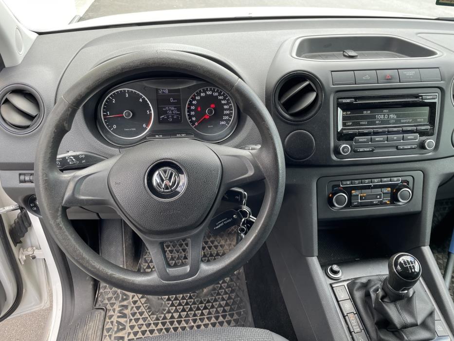 VOLKSWAGEN Amarok 2015