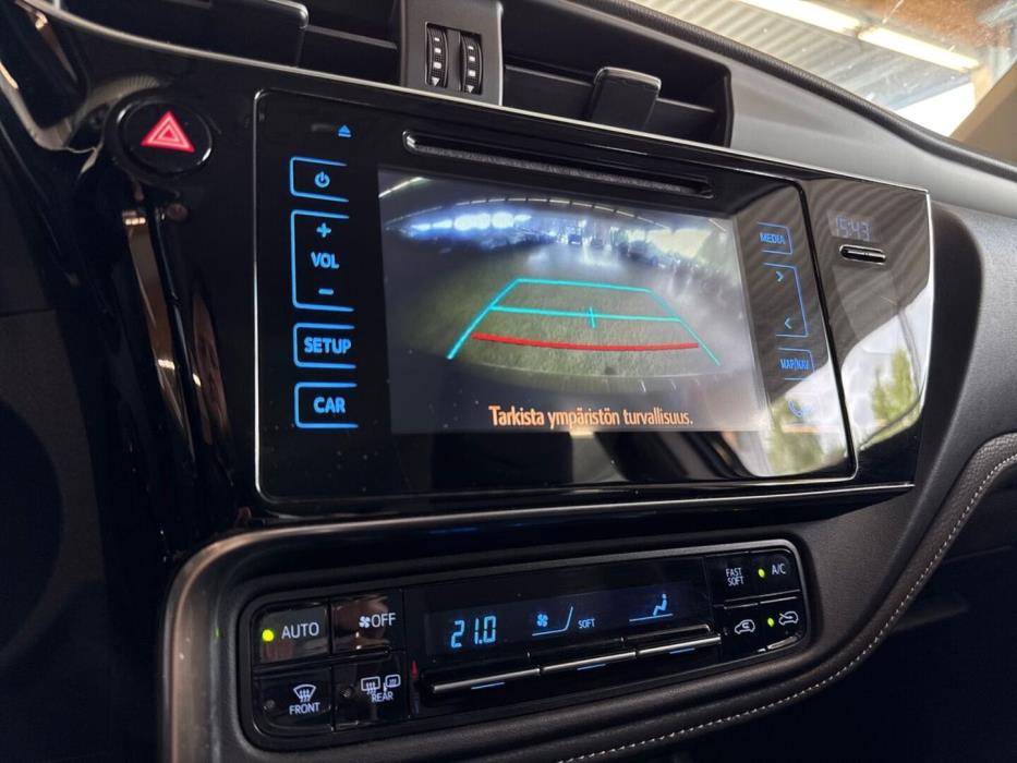 TOYOTA Auris 2017