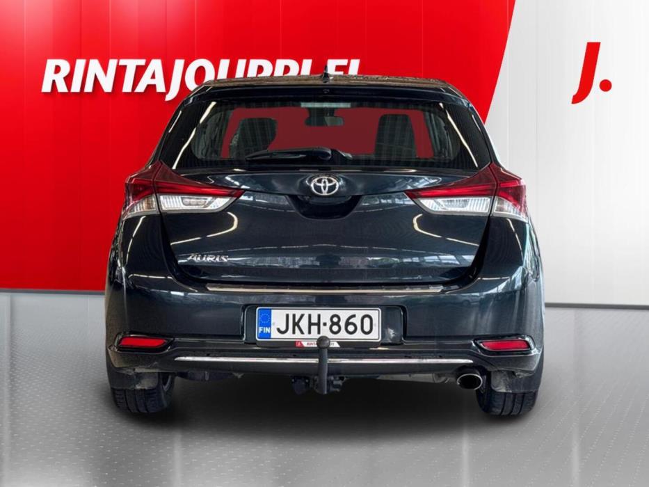TOYOTA Auris 2017