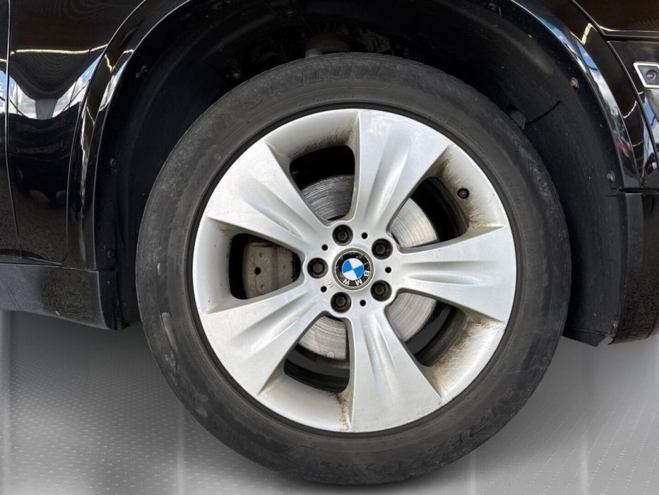 BMW X5 2011