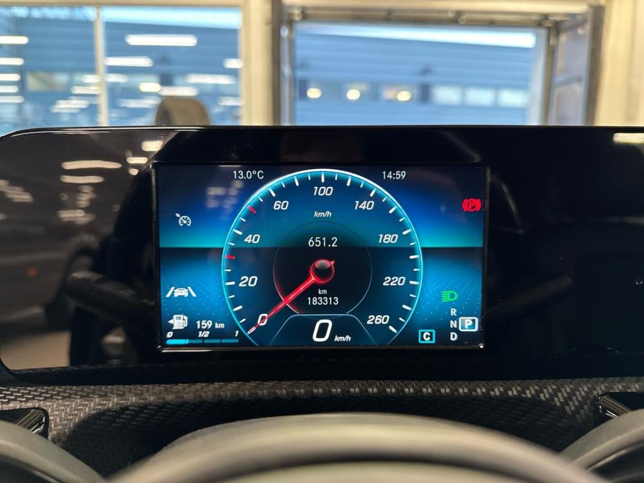 MERCEDES-BENZ A 2019