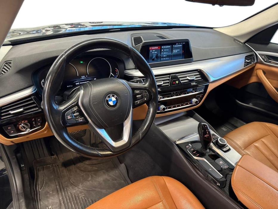 BMW 518 2019
