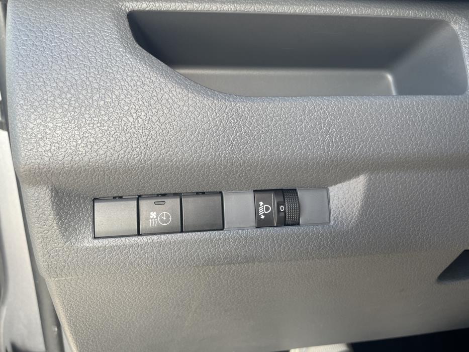 TOYOTA Proace 2021