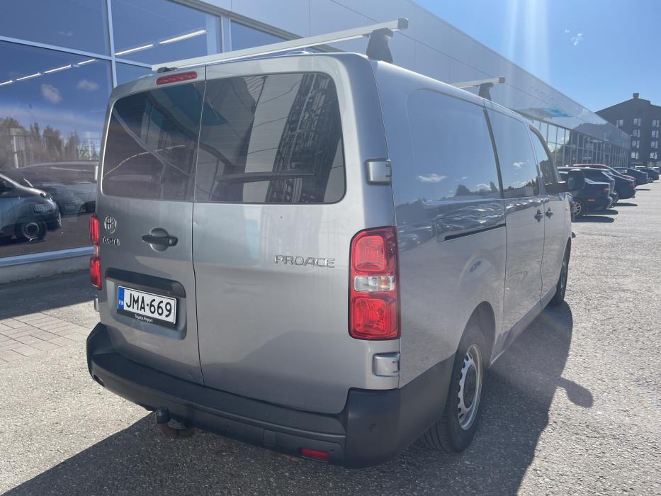 TOYOTA Proace 2021