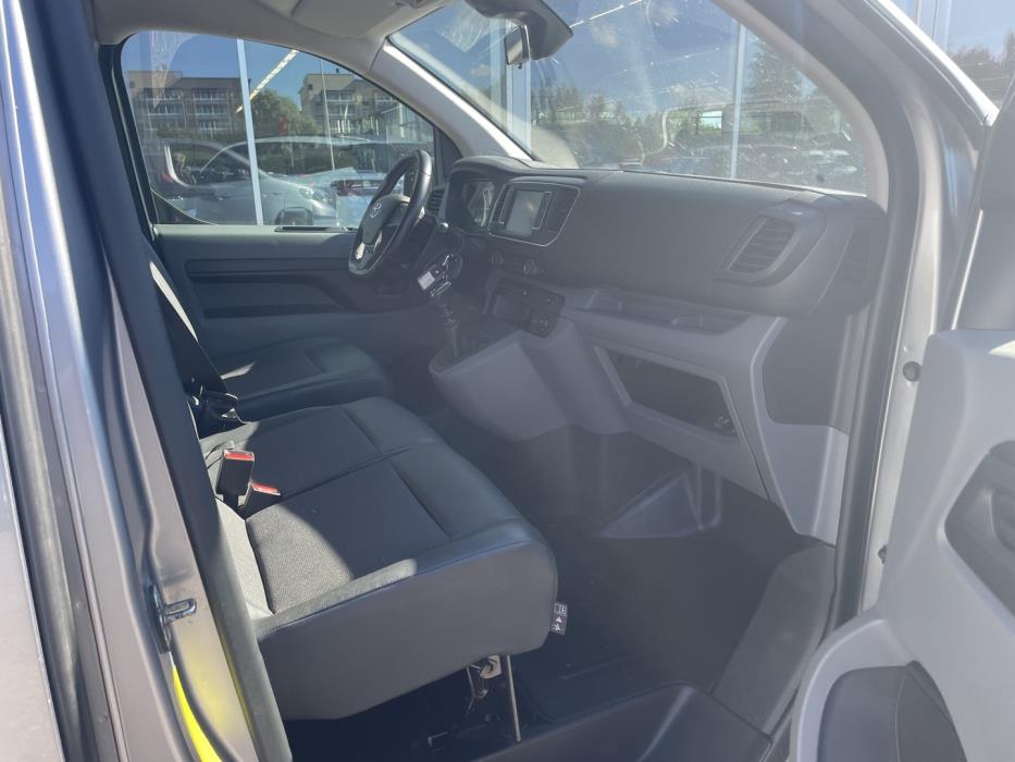 TOYOTA Proace 2021