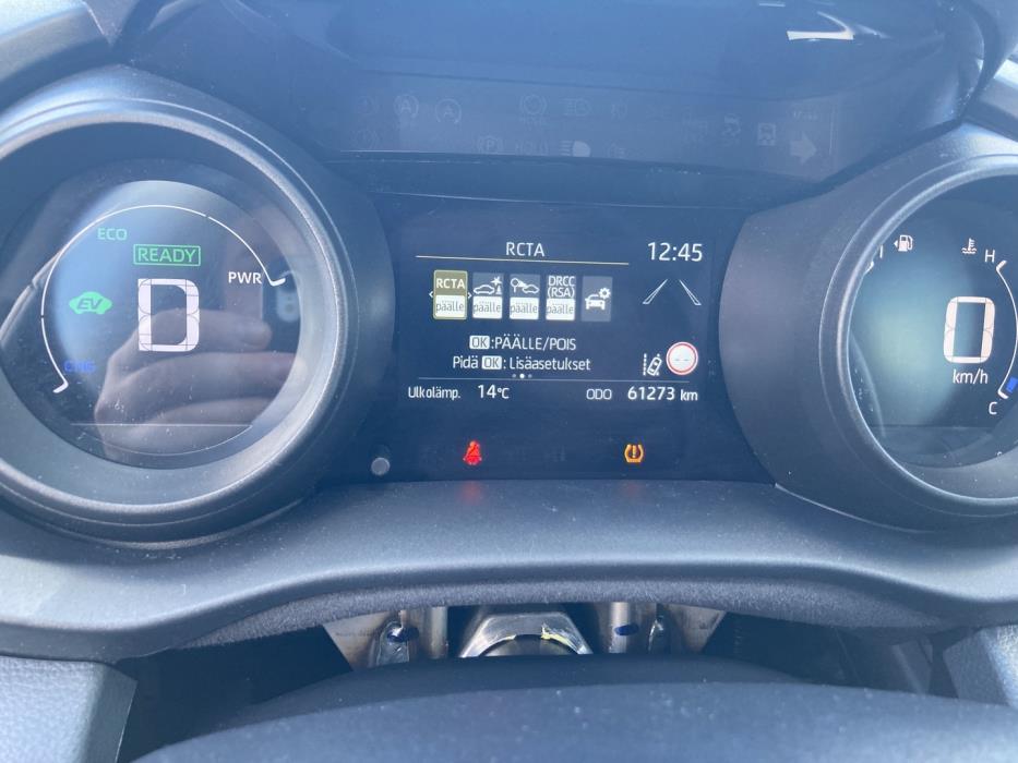 TOYOTA Yaris 2022