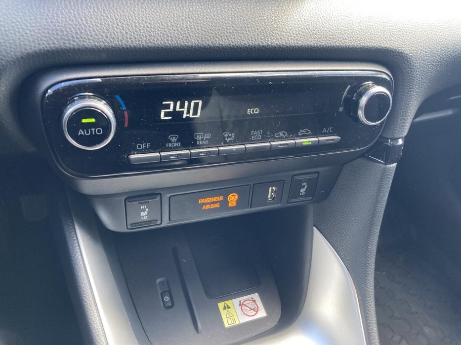 TOYOTA Yaris 2022