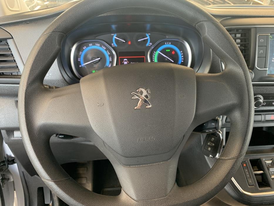 PEUGEOT e-Expert 2025