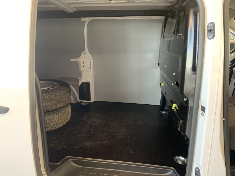 PEUGEOT e-Expert 2025