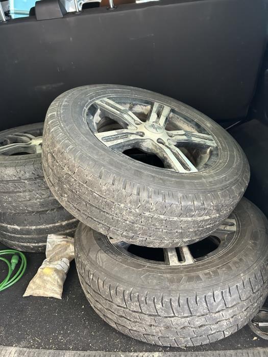 VOLKSWAGEN Caravelle 2016