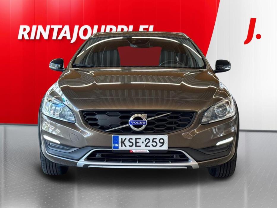 VOLVO V60 Cross Country 2016