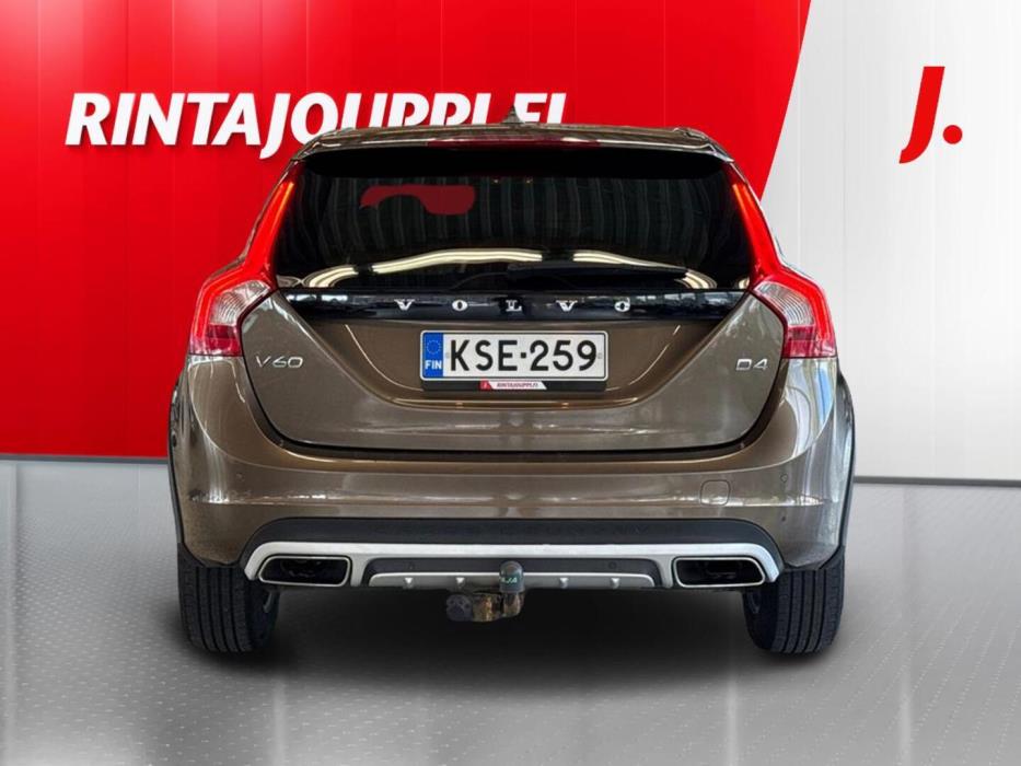 VOLVO V60 Cross Country 2016