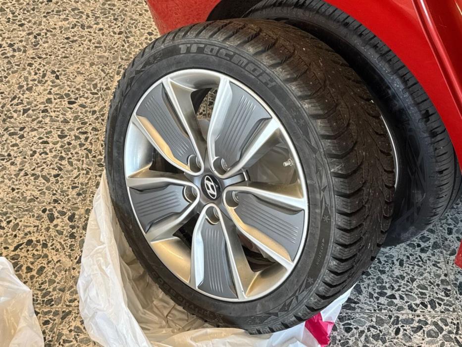 HYUNDAI IONIQ plug-in 2017