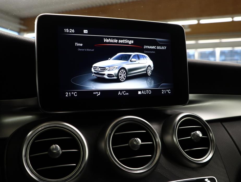 MERCEDES-BENZ C 2017