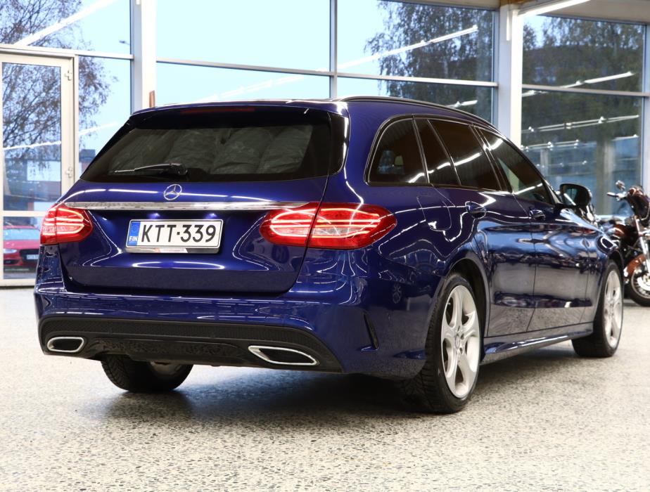 MERCEDES-BENZ C 2017