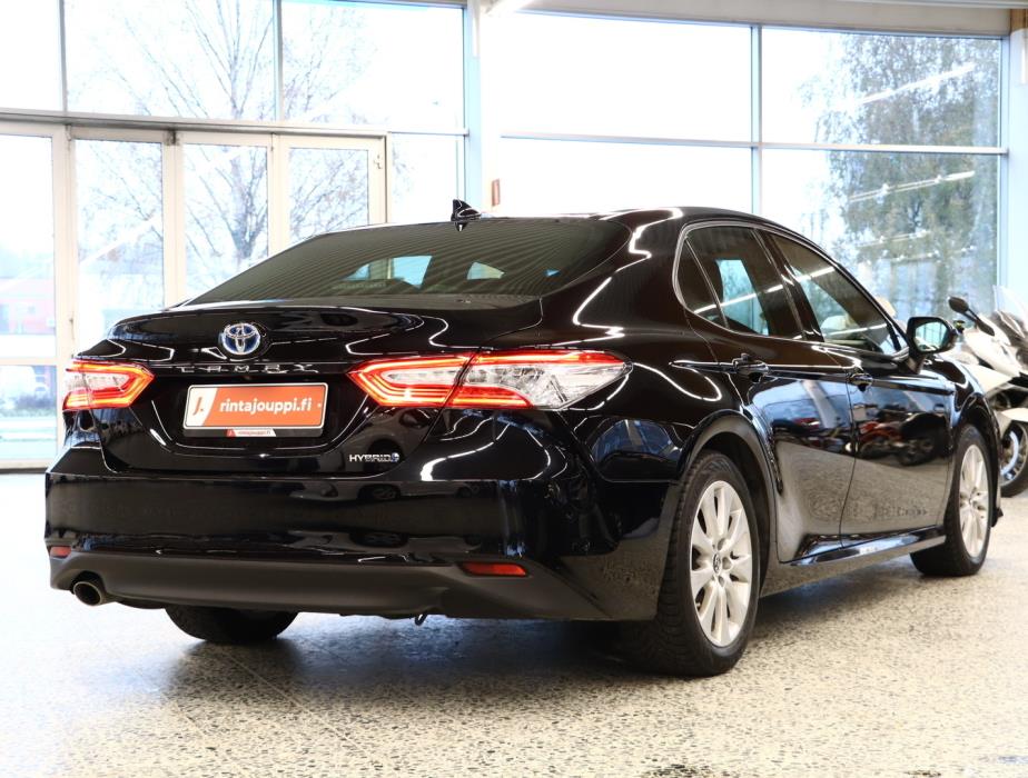TOYOTA Camry 2019